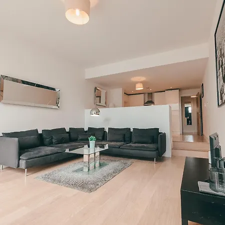 The Wimbledon Apartment